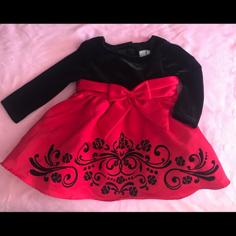 Baby dress (6/9months)